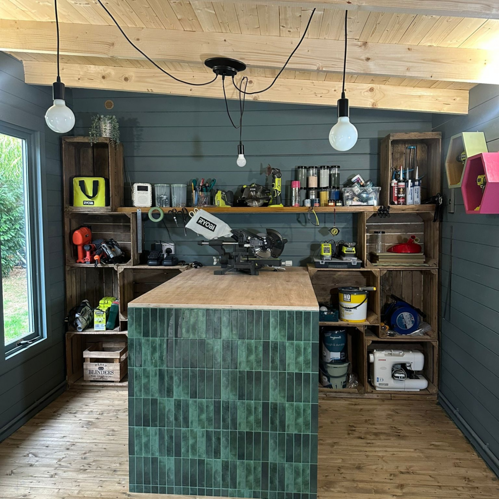 House Project UK cabin